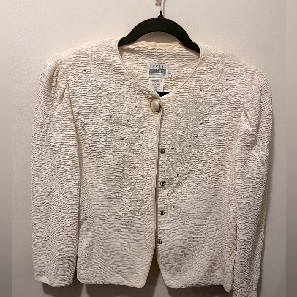 Leslie Fay lightweight‎ adorned evening jacket as 12 petite